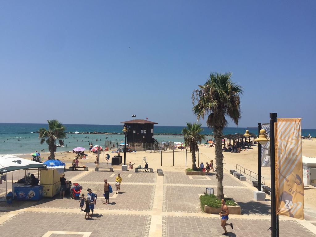 מגדל אלמוג חיפה - דירות "בלו ביץ'" על הים 外观 照片