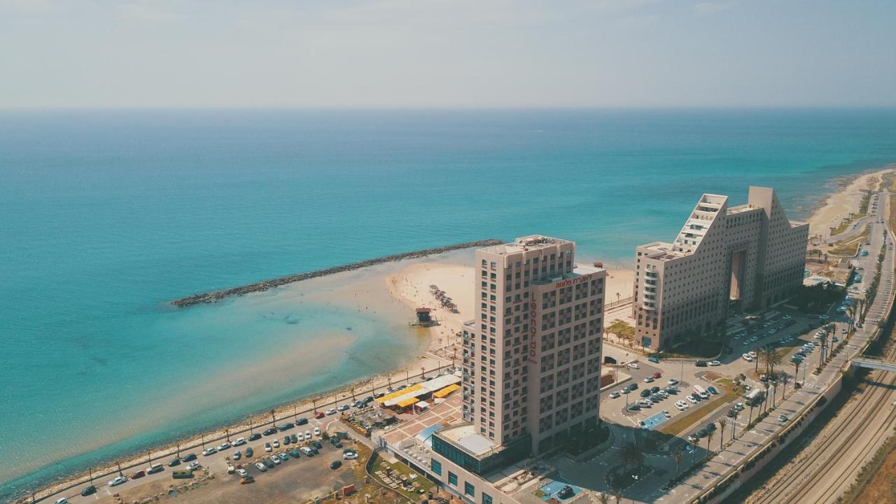 מגדל אלמוג חיפה - דירות "בלו ביץ'" על הים 外观 照片